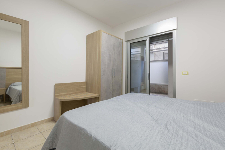 Room 2, 2828 Residence Solaris - Bilo Seminterrati by Barbarhouse, Lecce