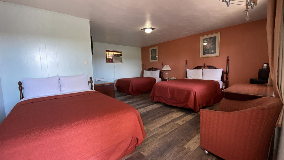 Bedroom 3, Northland Motel Kawkawlin, Bay