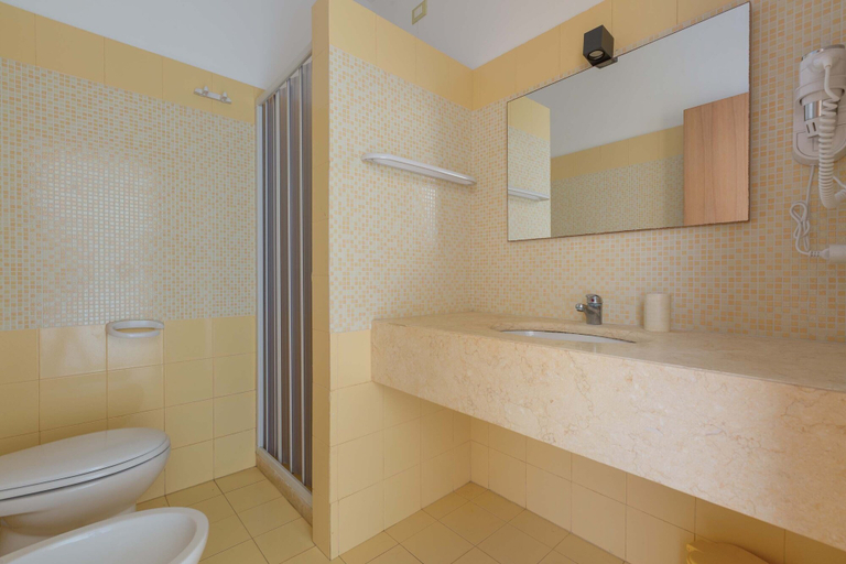 Bathroom, 2833 Residence Solaris - Bilo Standard PT by Barbarhouse, Lecce