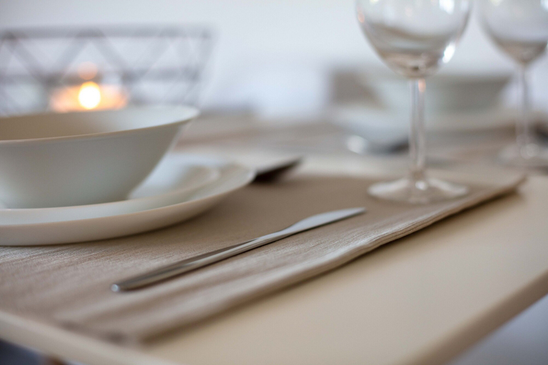 Food & Drinks 4, Walker Suite No82 - Donnini Apartments, East Ayrshire