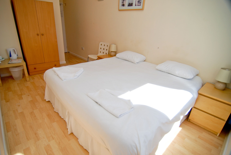 Bedroom 2, The Aqua, Dorset