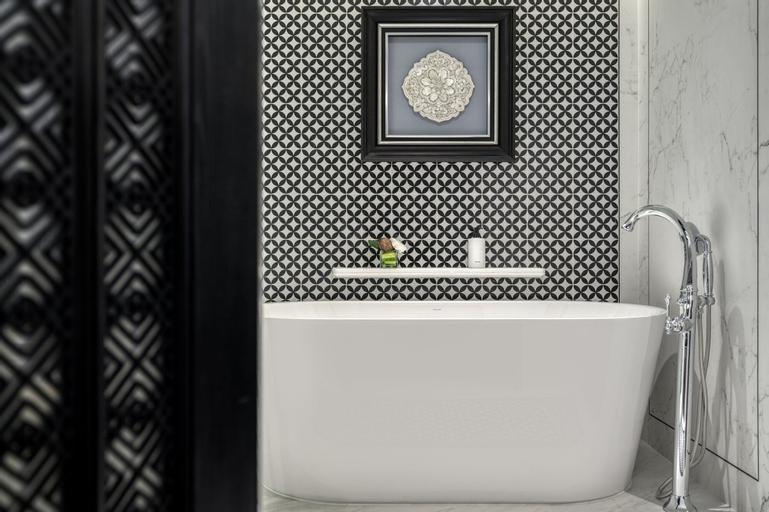 Bathroom 4