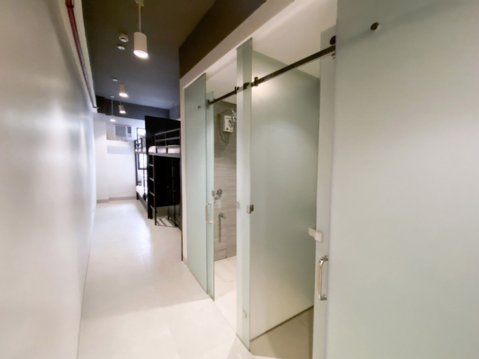 Bedroom 3, The Grid Managed by HII, Makati City