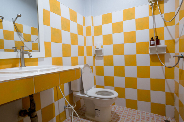Bathroom 4, Good Dream Hotel - Hostel, Ko Phangan