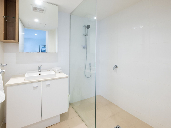 Bathroom 4, Mowbray East Apartments, Brisbane