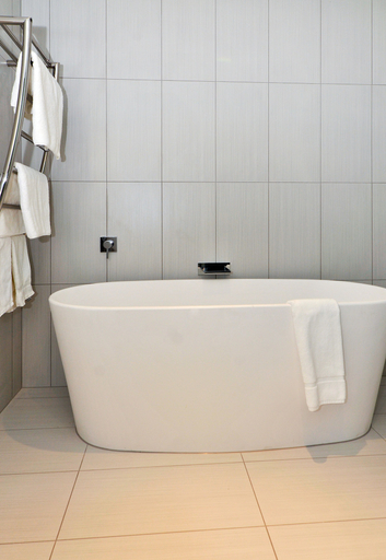 Bathroom 3, Black Swan Lakeside Boutique Hotel, Rotorua