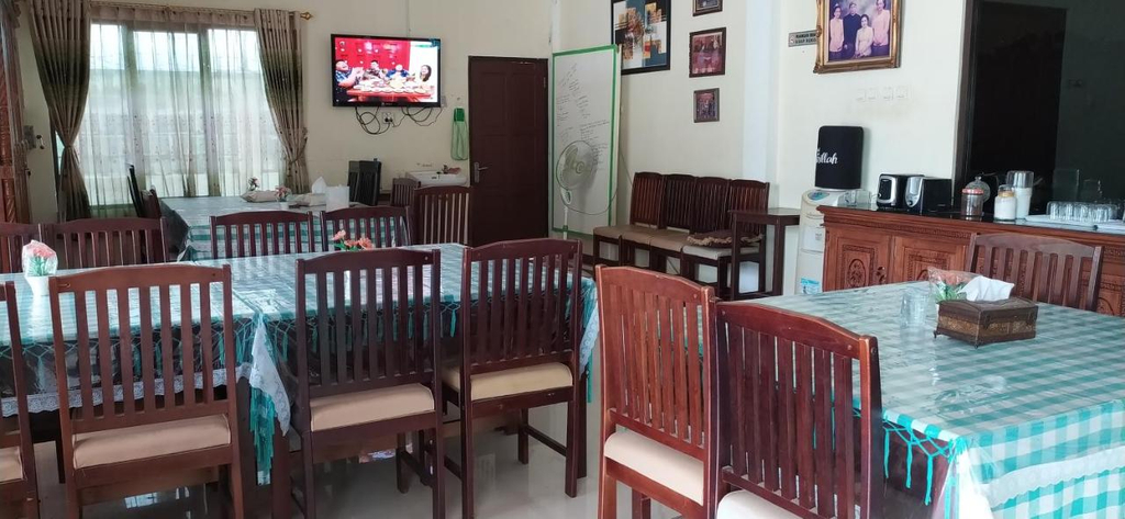 Food & Drinks 5, Pondok Seruni Homestay Syariah, Banjarbaru