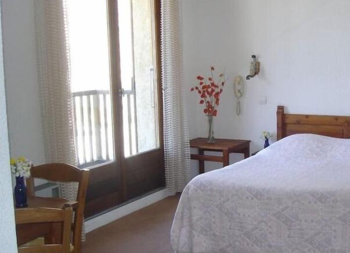 Bedroom 4, Hôtel Le Parpaillon, Hautes-Alpes