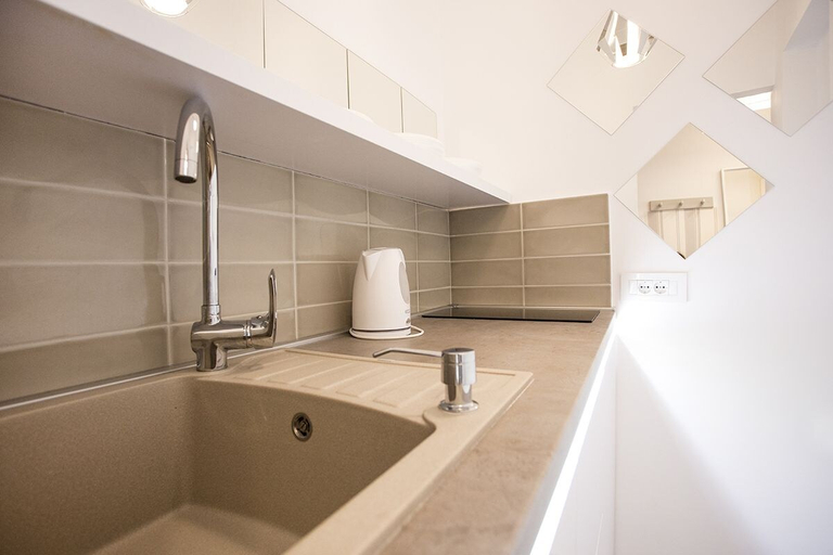 Others 5, Apartment Harizma, Belgrade