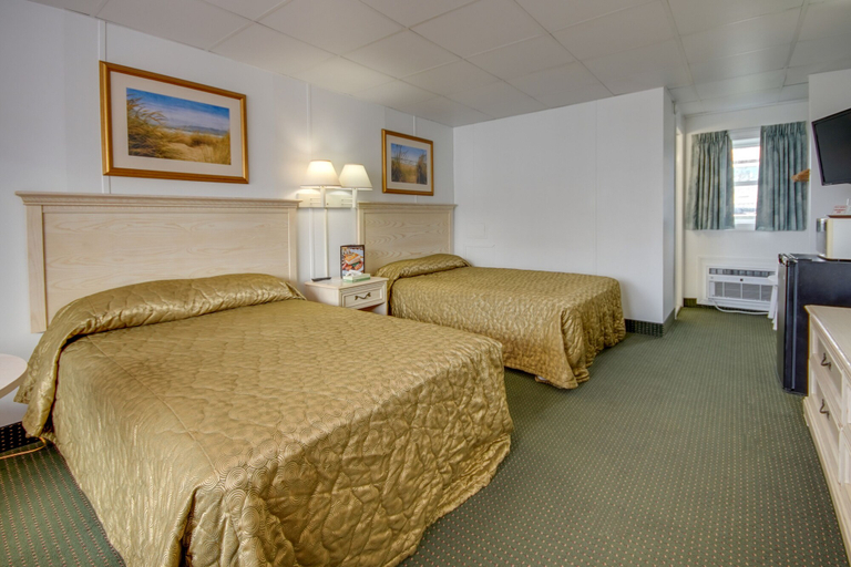 Bedroom 3, Empress Motel, Worcester
