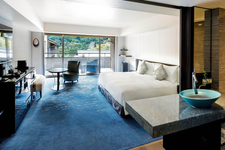 Bedroom 5, Suiran, A Luxury Collection Hotel, Kyoto, Kyoto