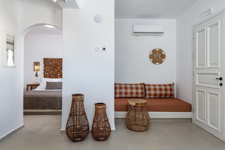 Others 4, Remezzo Suites, South Aegean