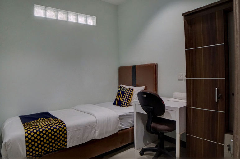 Bedroom 3, SPOT ON 92822 Finest House Near Amplas Bus Terminal, Medan
