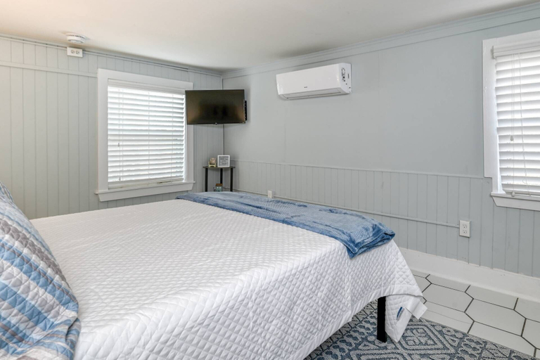 Bedroom 2, Anchors Away River House, Saint Johns