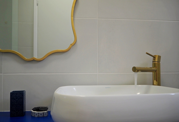Bathroom 5, Adonis Hotel & Apartments, South Aegean