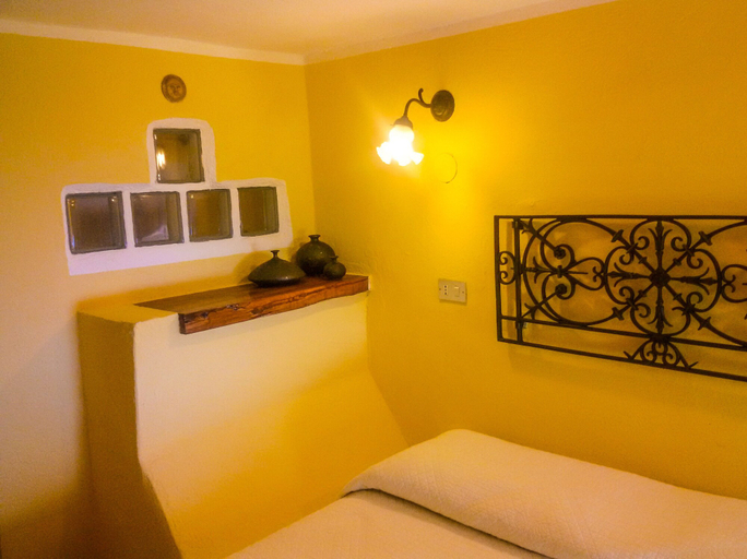 Bedroom 4, Marulivo Hotel, Salerno