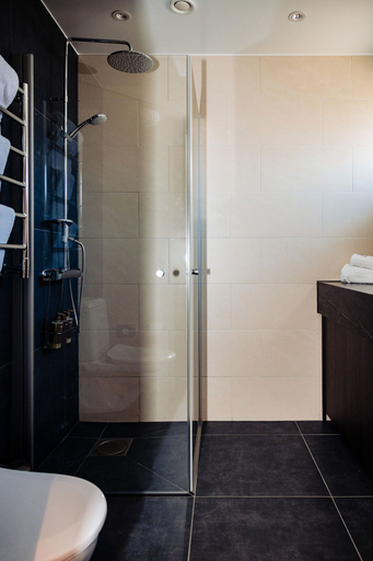 Bathroom 5, Hotel Skansen Båstad, Båstad