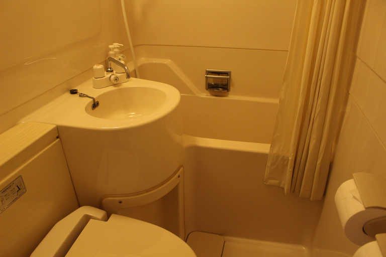 Bathroom 3, Manza Hotel Juraku, Tsumagoi