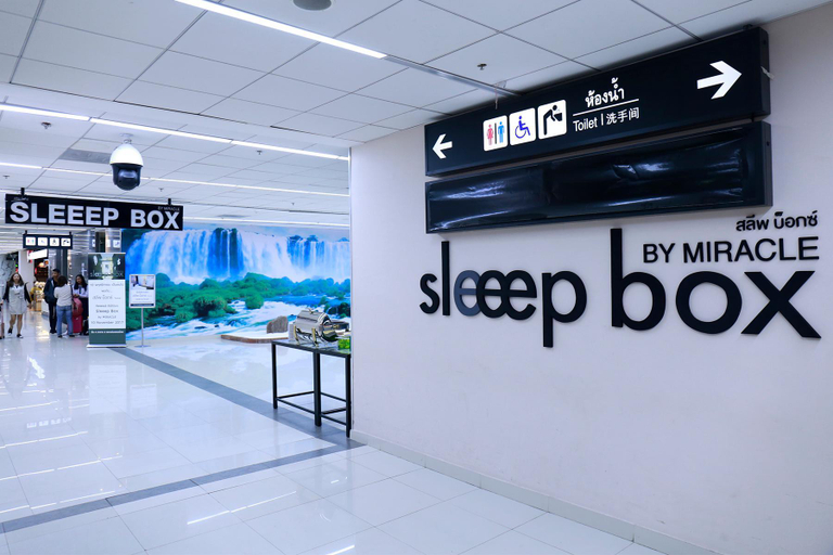 Entrance 3, Sleep box By Miracle, Don Muang