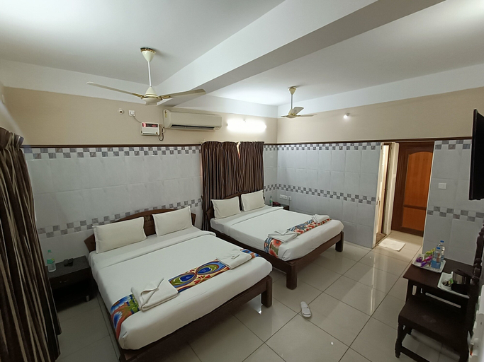 Bedroom 3, Hotel Arunachala, Puducherry