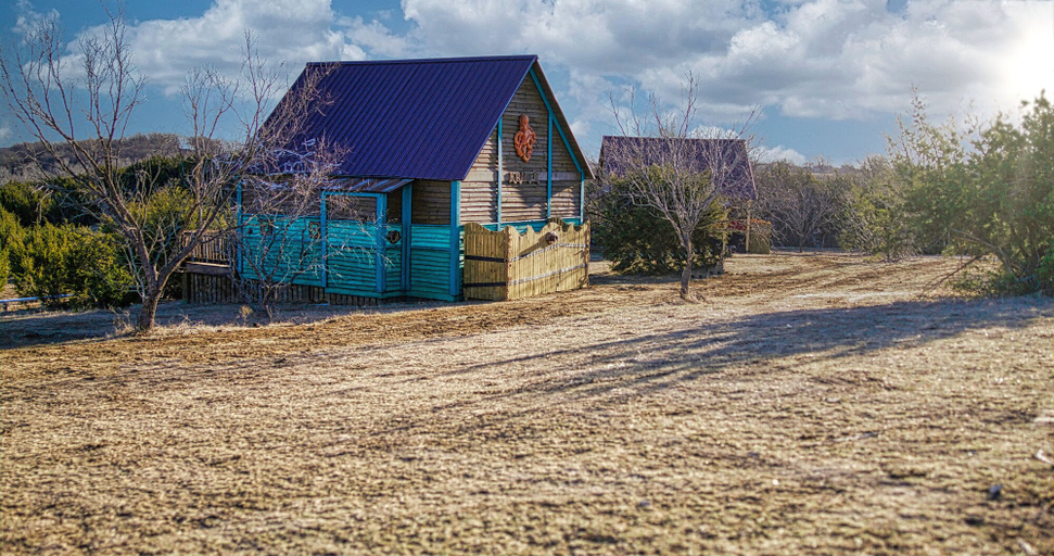 Exterior & Views 2, Blue Hills Ranch, McLennan