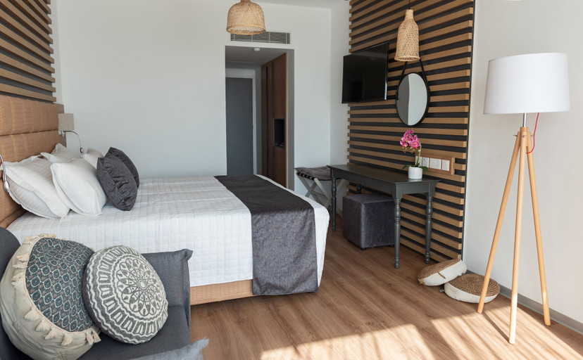 Bedroom 4, Piere Anne Beach Hotel
