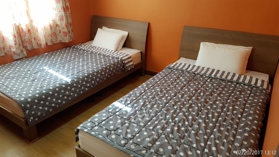 Bedroom 2, Seoraksan Park, Sokcho