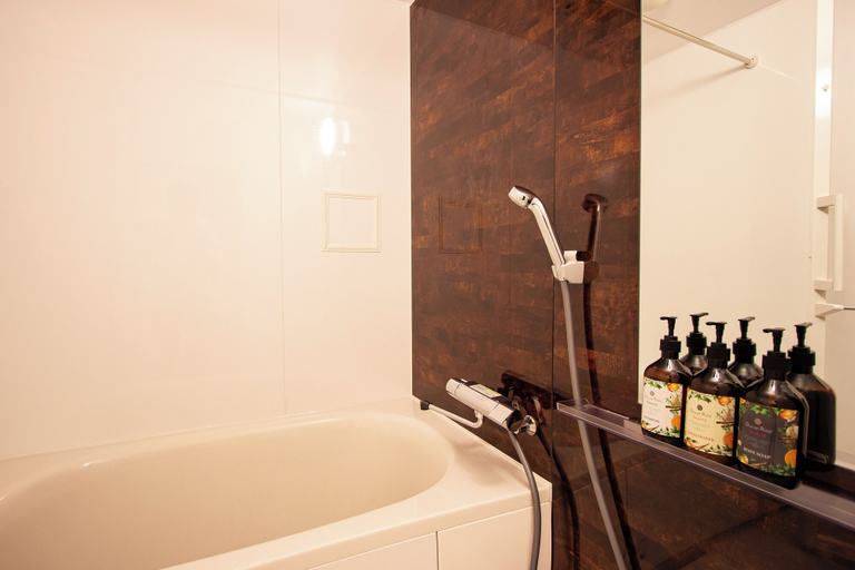 Bathroom 3, HIRO BUILDING Apartment Stay, Fukuoka