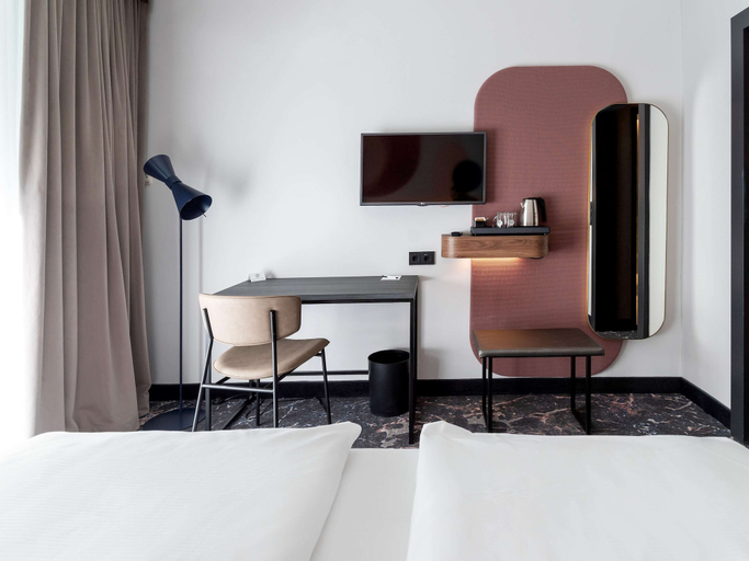 Bedroom 18