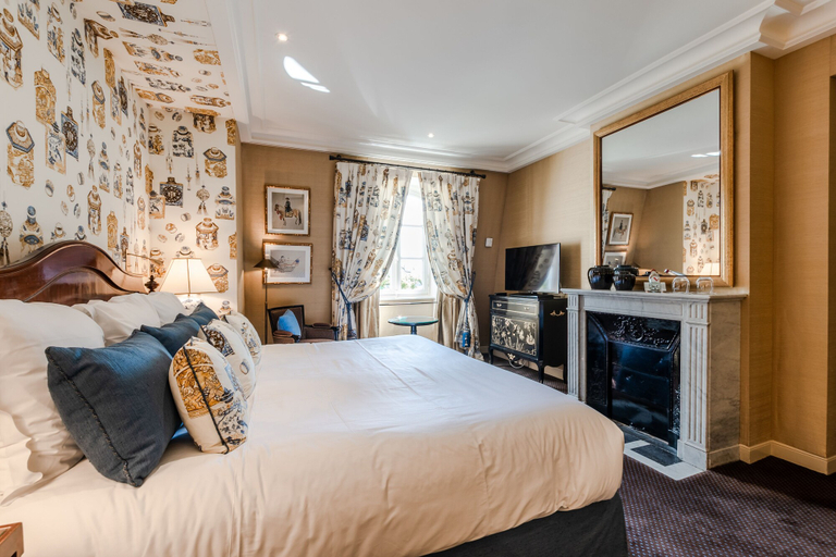 Bedroom 2, Domaine Les Crayeres, Marne