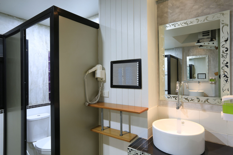 Bathroom 4, Good Dream Hotel - Hostel, Ko Phangan