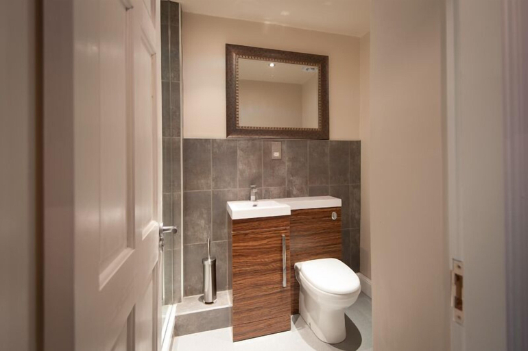 Bathroom 4, City Retreat Edinburgh, Edinburgh