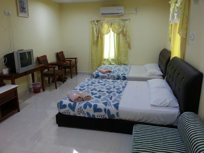 Bedroom 2, MNR Motel, Langkawi