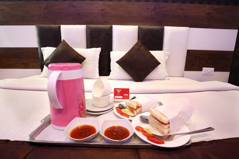 Food & Drinks, Hotel Sk, Rajkot
