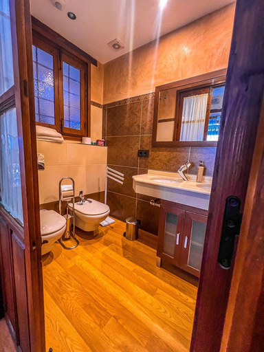 Bathroom 5, VTAR Casa Las Tinajas, Jaén