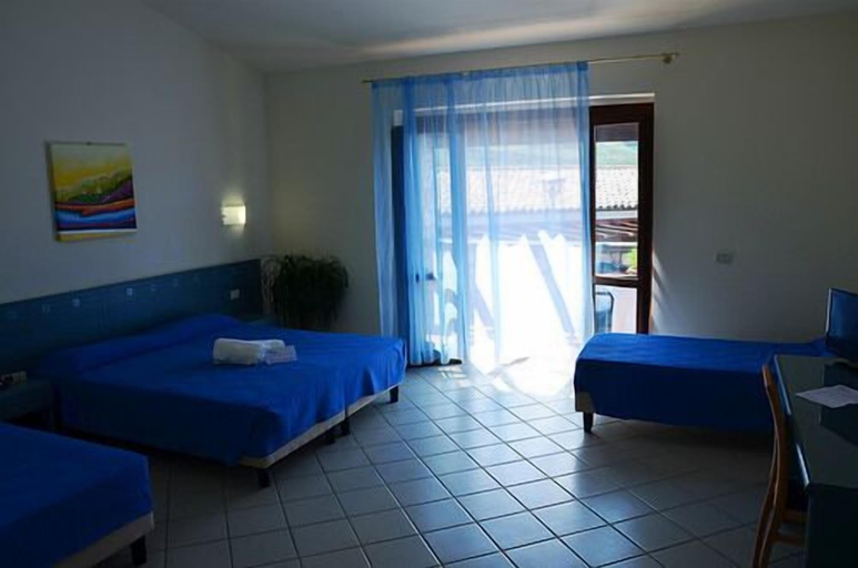 Bedroom 3, Villaggio Club Baia di Dino, Cosenza