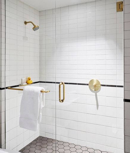 Bathroom 14