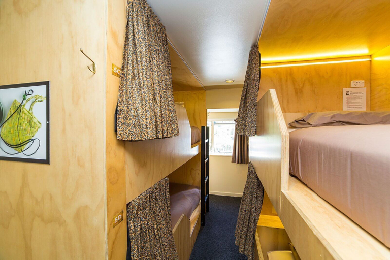 Bedroom 5, Tahuna Pod Hostel, Queenstown-Lakes