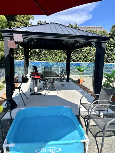 Swimming Pool 38