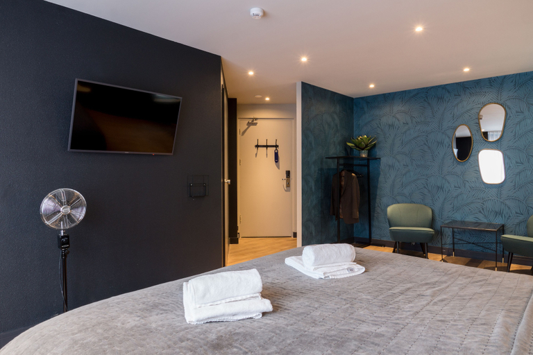 Bedroom 5, Boutique Suites Lisse - Keukenhof, Lisse