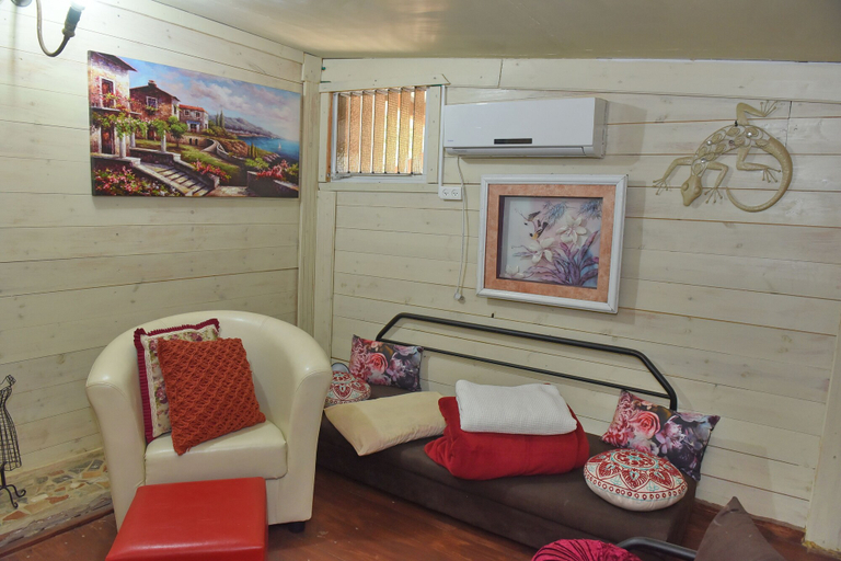 Others 4, Bet Hahalukim