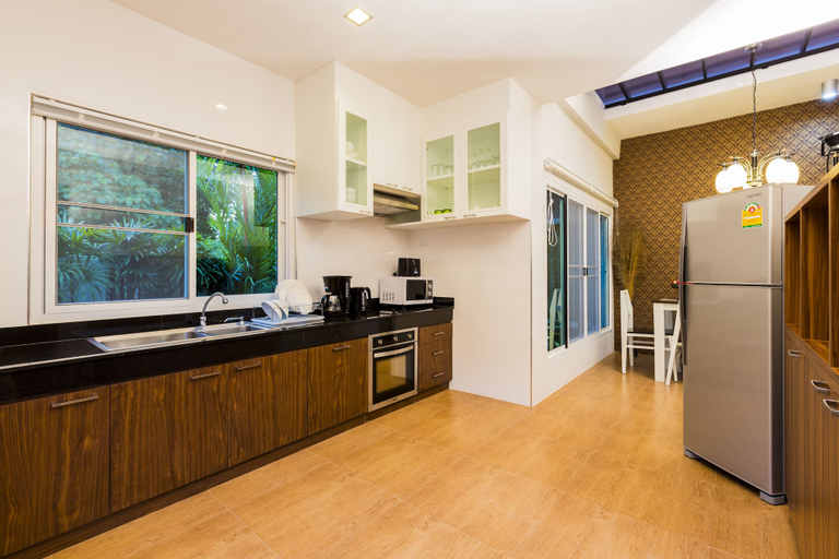 Others 5, Irawan House, Mueang Krabi