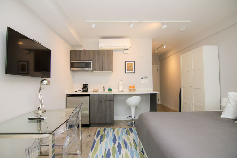 Others 5, Maverick Suites at 89 Marion, Norfolk