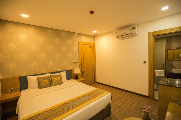 Bedroom 12