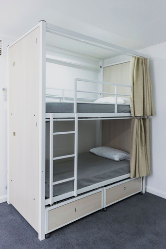 Bedroom 2, The Social Hotel, Sydney