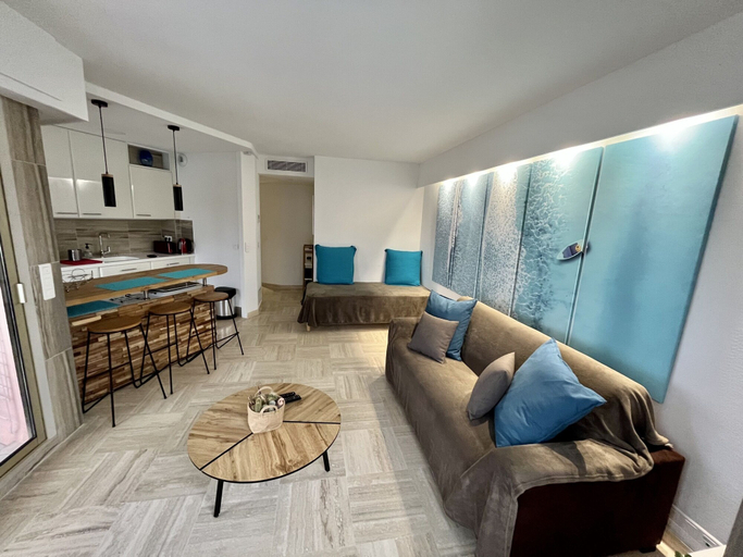 Others 3, Studio moderne - Port de Mandelieu - Proche Mer -, Alpes-Maritimes