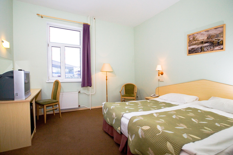 Bedroom 3, Petro Sport Hotel, Vsevolzhskiy rayon