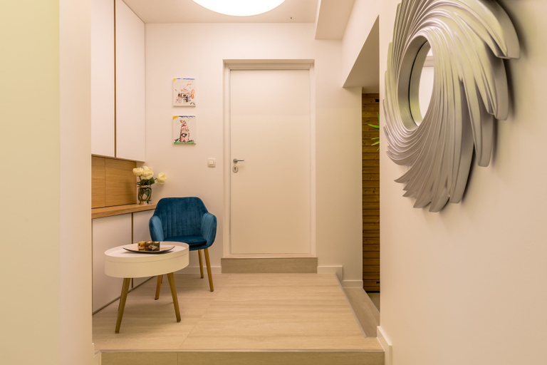 Others 3, Apartment Marigold, Split