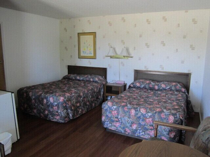 Bedroom 2, Virden Motel, Division No. 6
