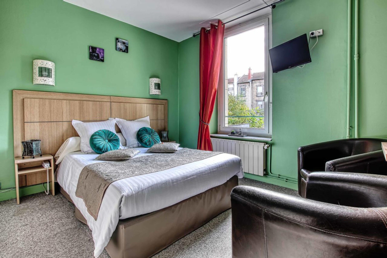 Bedroom 11